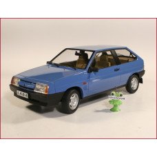 1:18 LADA 2108 Sputnik