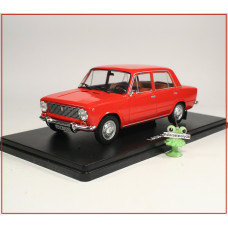 1:24 LADA 2101 (1970)