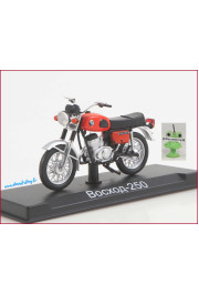 1:24 Motorcycle magazine #80 with souvenir Voskhod 250