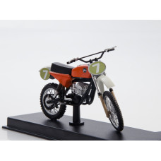 1:24 Motorcycle magazine #22 with souvenir Voshod 250 SKU-4