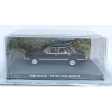 1:43 Ford Taunus James Bond 007