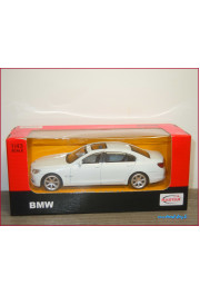 1:43 BMW 750 Li (2015)