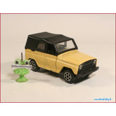 1:43 UAZ 469 B