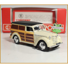 1:43 Moskvitch 422 wood (1948)