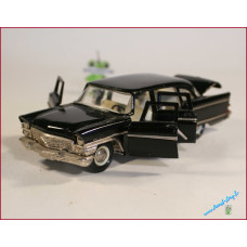 1:43 GAZ 13 Chaika (Made in USSR)