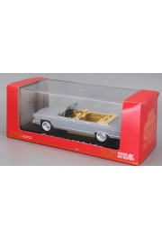 1:43 GAZ 1405 Chaika (1982)