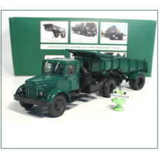 1:43 MAZ 200V tractor truck with dumper semitrailer MAZ 5232V