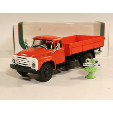 1:43 ZIL 130-76 flatbed truck (1976)
