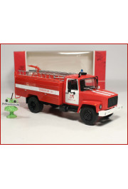 1:43 GAZ 3307 AC-30 fire truck (1989)