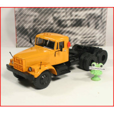 1:43 KRAZ 258 B1 tractor truck (1966)