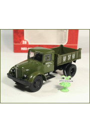 1:43 MAZ 205 dump truck (1951)