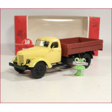 1:43 ZIS 150 flatbed truck (1947)