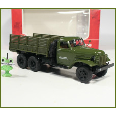 1:43 ZIS 151 flatbed truck (1948)