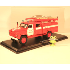 1:43 GAZ AC-30 (53) fire truck (1965)