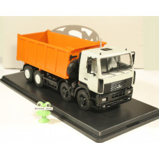 1:43 MAZ 6516 dump truck 8x4  (2007)