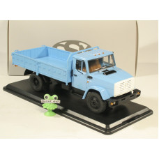 1:43 ZIL 4331 flatbed truck (1987)