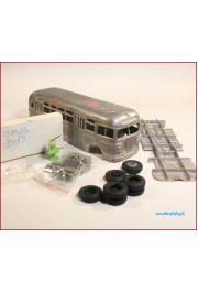 1:43 ZIS 155 bus KIT 