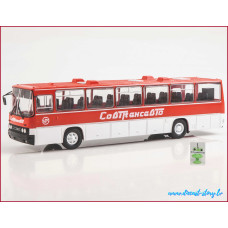 1:43 Magazine #18 with souvenir tourist bus Ikarus 250.59 Sovtransavto