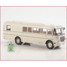 1:43 Magazine #17s with souvenir bus Ikarus 630 rural medical practice
