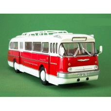 1:43 Magazine #6 with souvenir Ikarus 66 city lines bus
