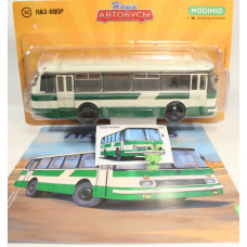 1:43 Magazine #33 with souvenir bus LAZ 695R