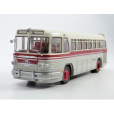 1:43 Magazine #21 with souvenir ZIS 127 intercity lines bus