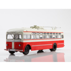 1:43 Magazine #34 with souvenir trolleybus MTB-82D