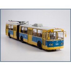 1:43 ZIU 10 trolleybus
