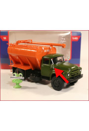 1:43 Magazine #15 with ZSK-10 ZIL 130 broken mirror