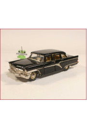 1:43 GAZ 13 Chaika A15 (Made in ... )